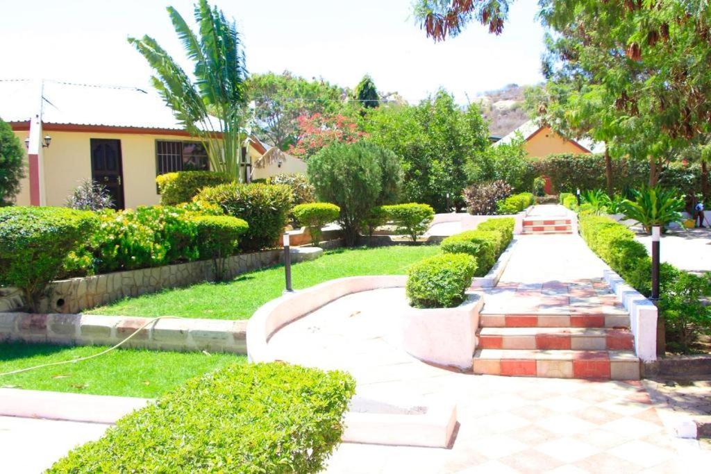 Royal Village Hotel دودوما المظهر الخارجي الصورة