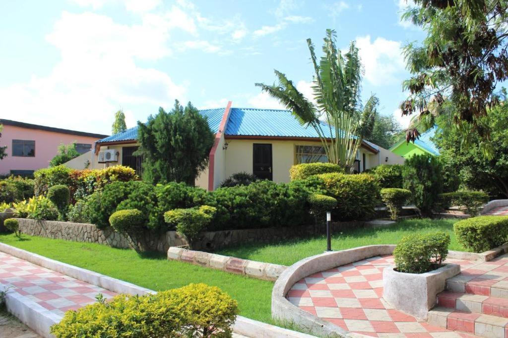Royal Village Hotel دودوما المظهر الخارجي الصورة